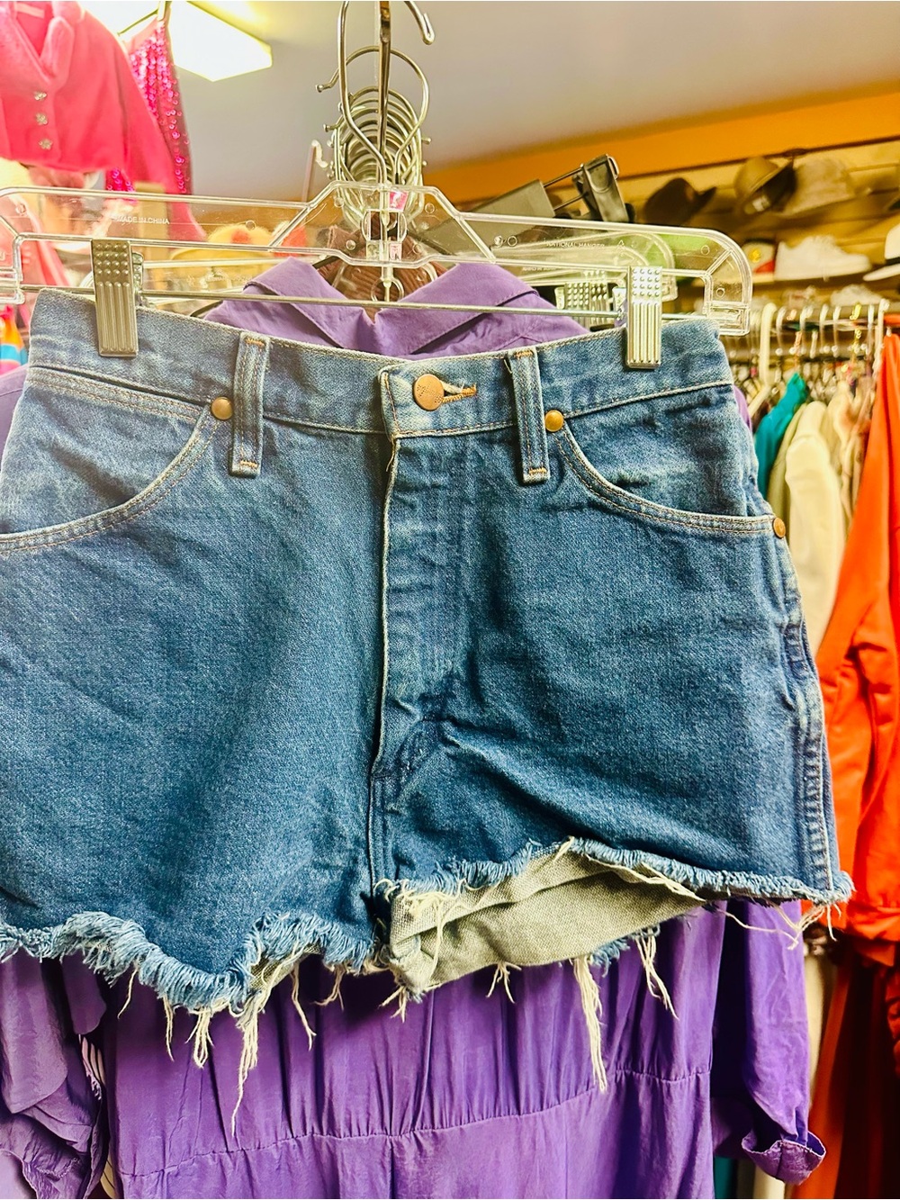 Women's Dark Blue Raw Hem Denim Shorts - Unbranded